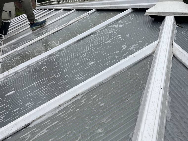 Polycarbonate car port roof